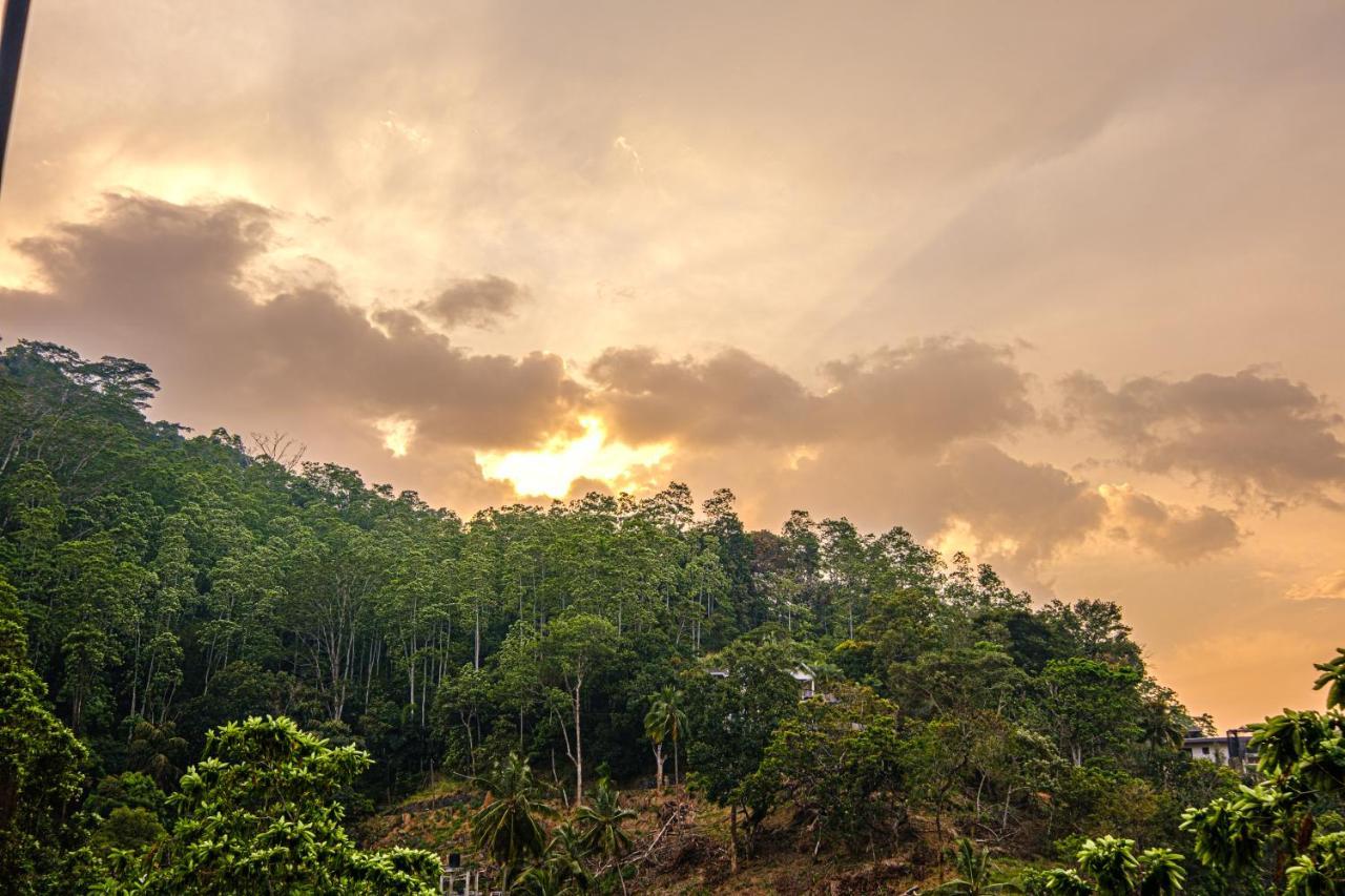 Queens Mount Ridge Kandy Exterior photo