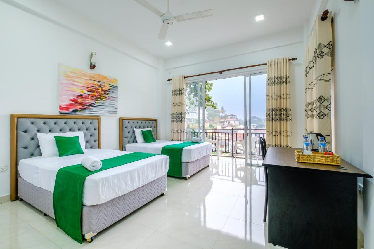 Queens Mount Ridge Kandy Exterior photo