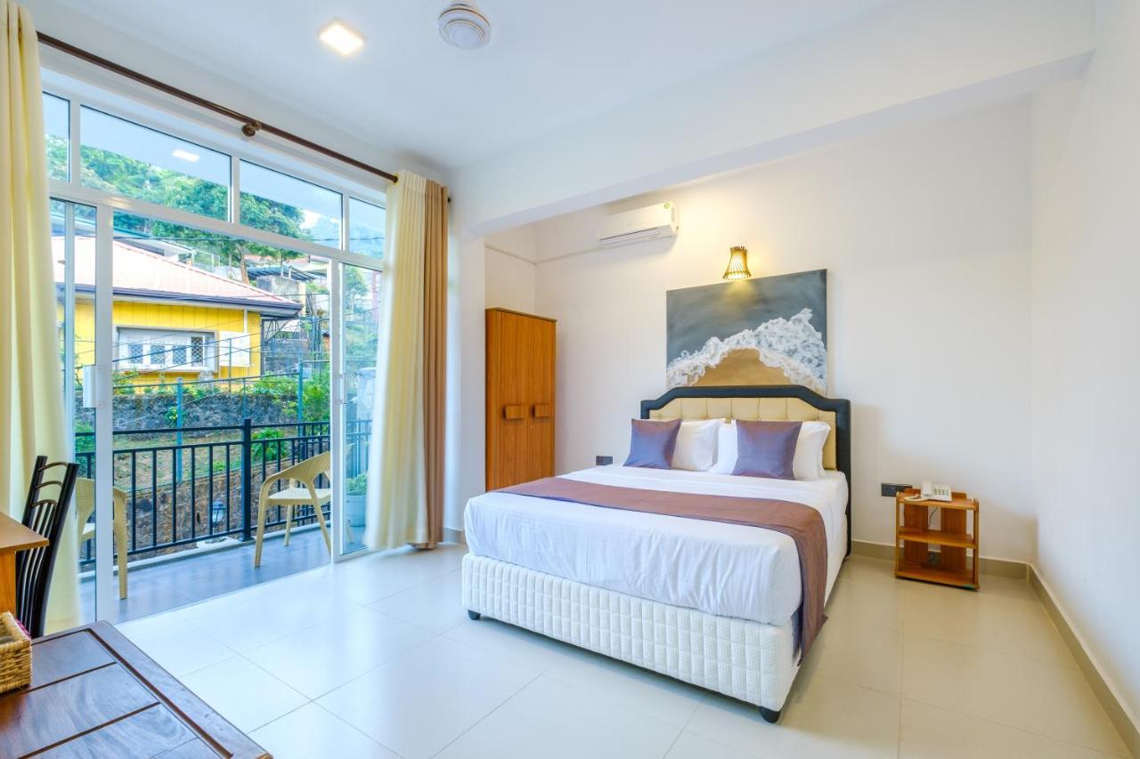 Queens Mount Ridge Kandy Exterior photo